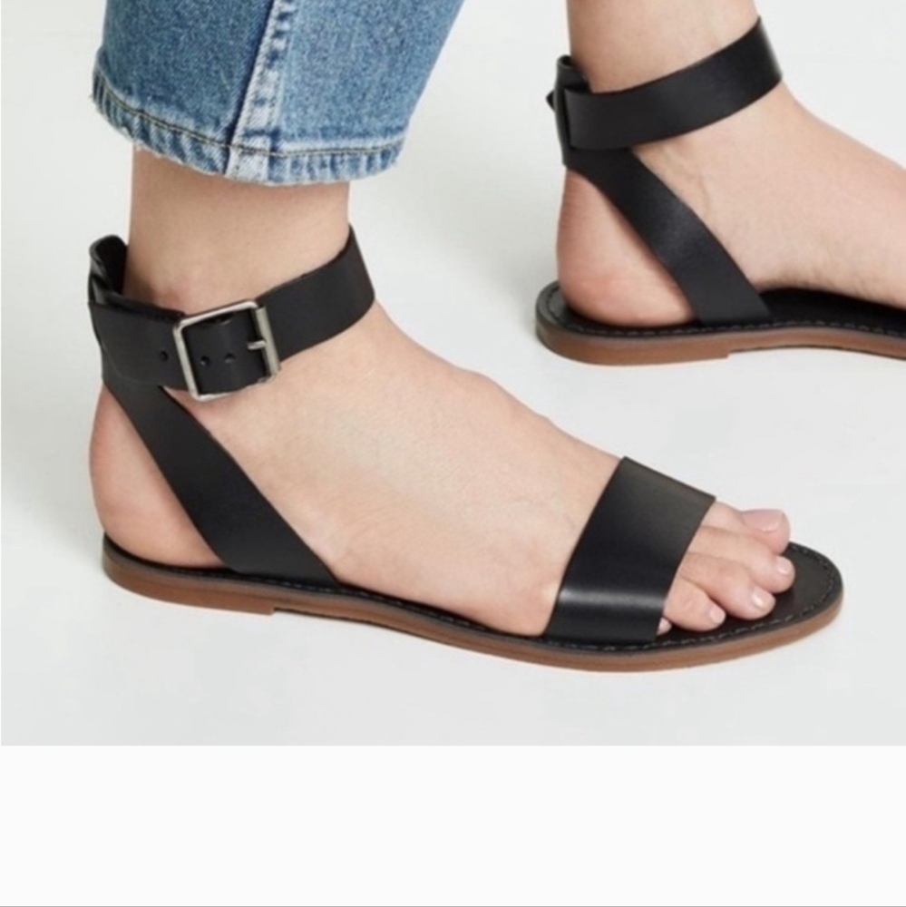 Madewell Black Minimalist Sandals Size 7.5